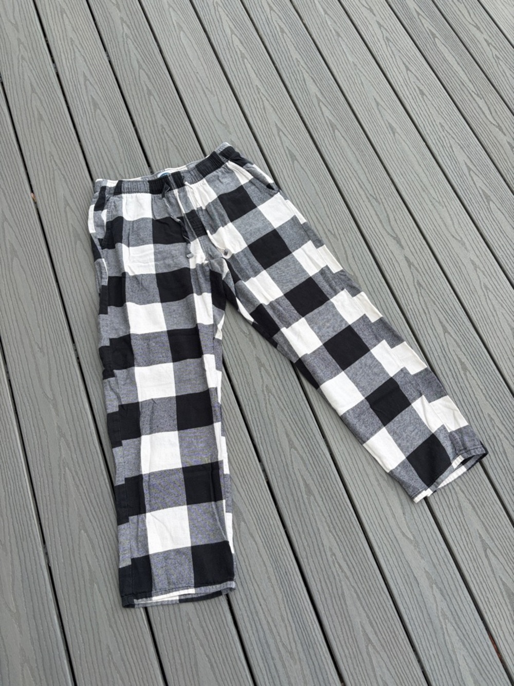 Old Navy Black & White Buffalo Check Pajama Pants